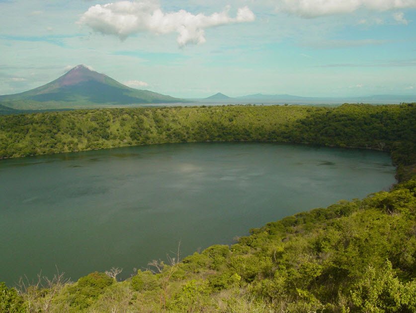 Laguna de Tiscapa, Managua, Nicaragua